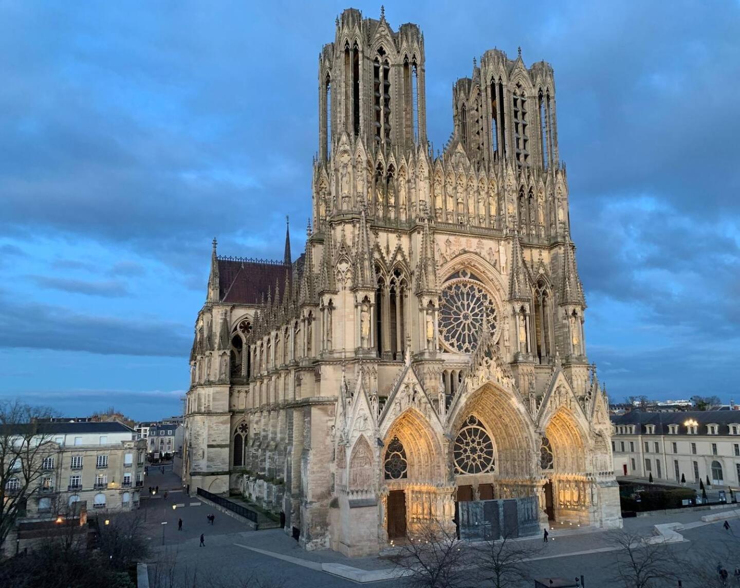 Апартаменти Cathedrale/Centre/Free Parking Реймс Екстер'єр фото
